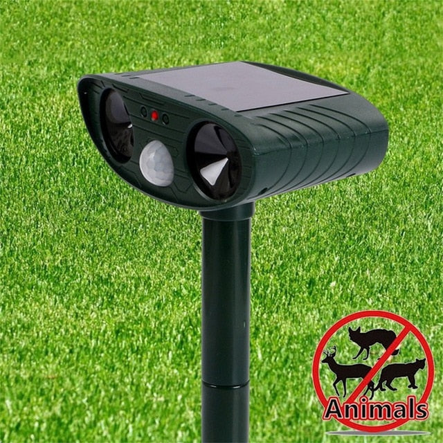 Solar Powered Motion Activated Animal Ultrasonic Cats Dogs Repeller Frighten Animals 511 For Outdoor Gardening